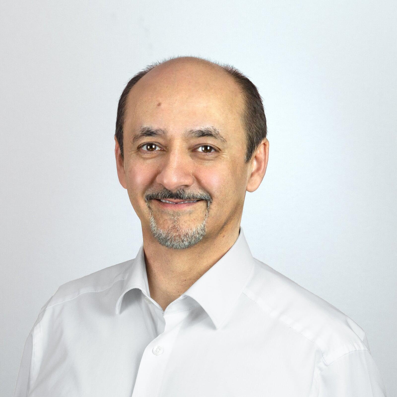 Operateur Prof. Parasta